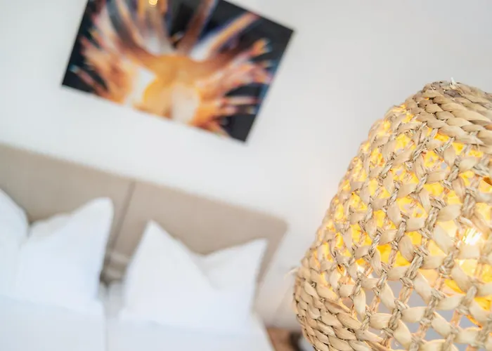 فيلة Gaspar Brzac